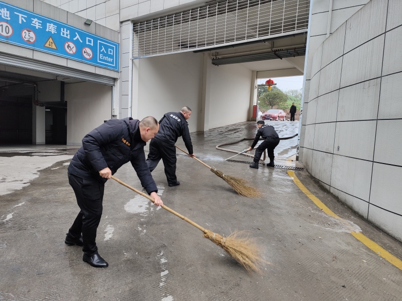 相片6：清掃車(chē)道.jpg